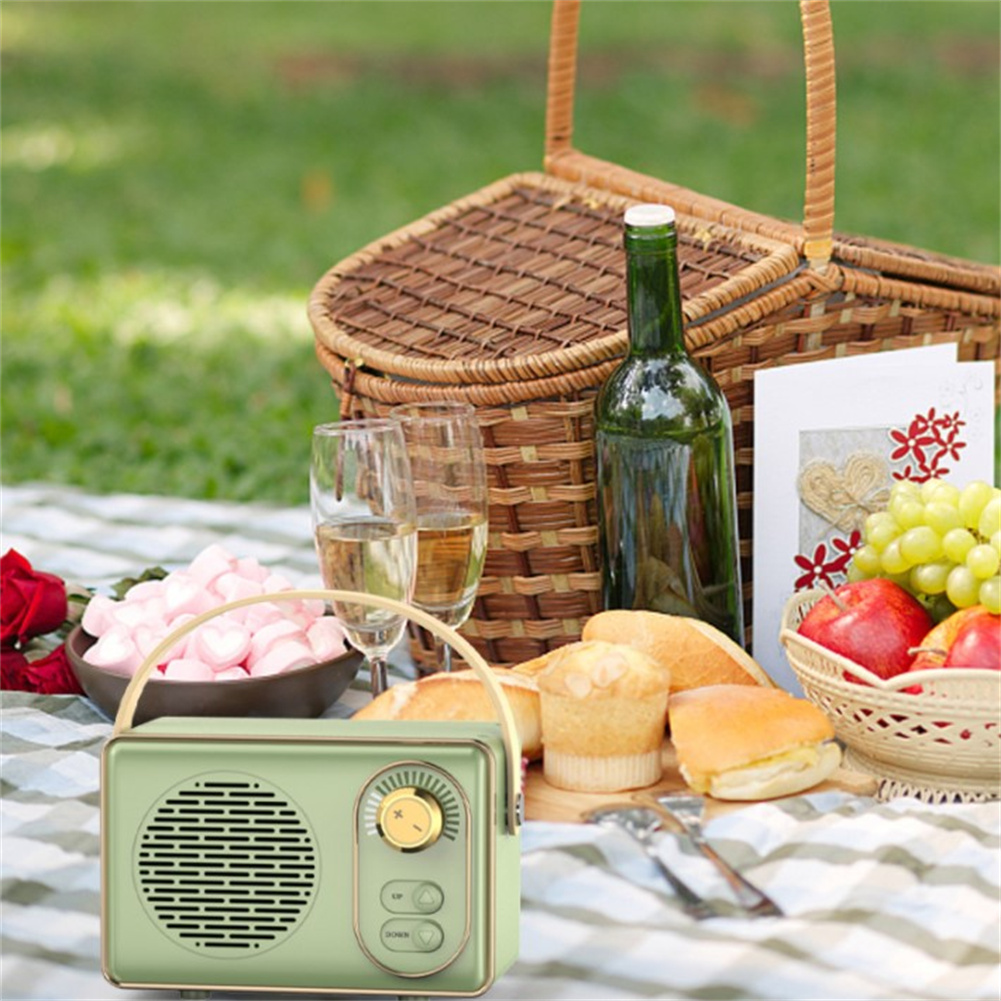 Retro Bluetooth Speaker: Vintage Charm Meets Modern Wireless Freedom